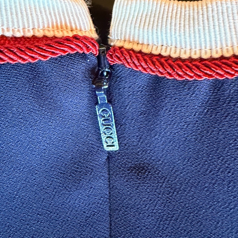 GUCCI - Navy Mini Shift Dress with White and Red Contrast Trim - Picture 9 of 15